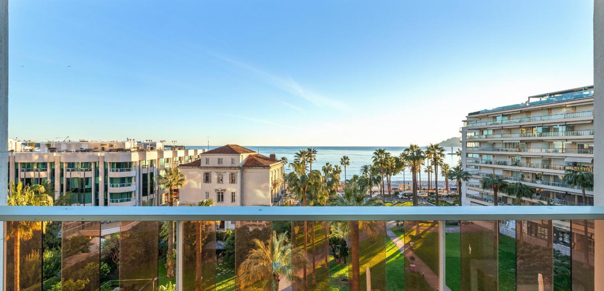 Agence Des Residences - Appartements Prives Du 45 Croisette - Superieur Канны Номер фото